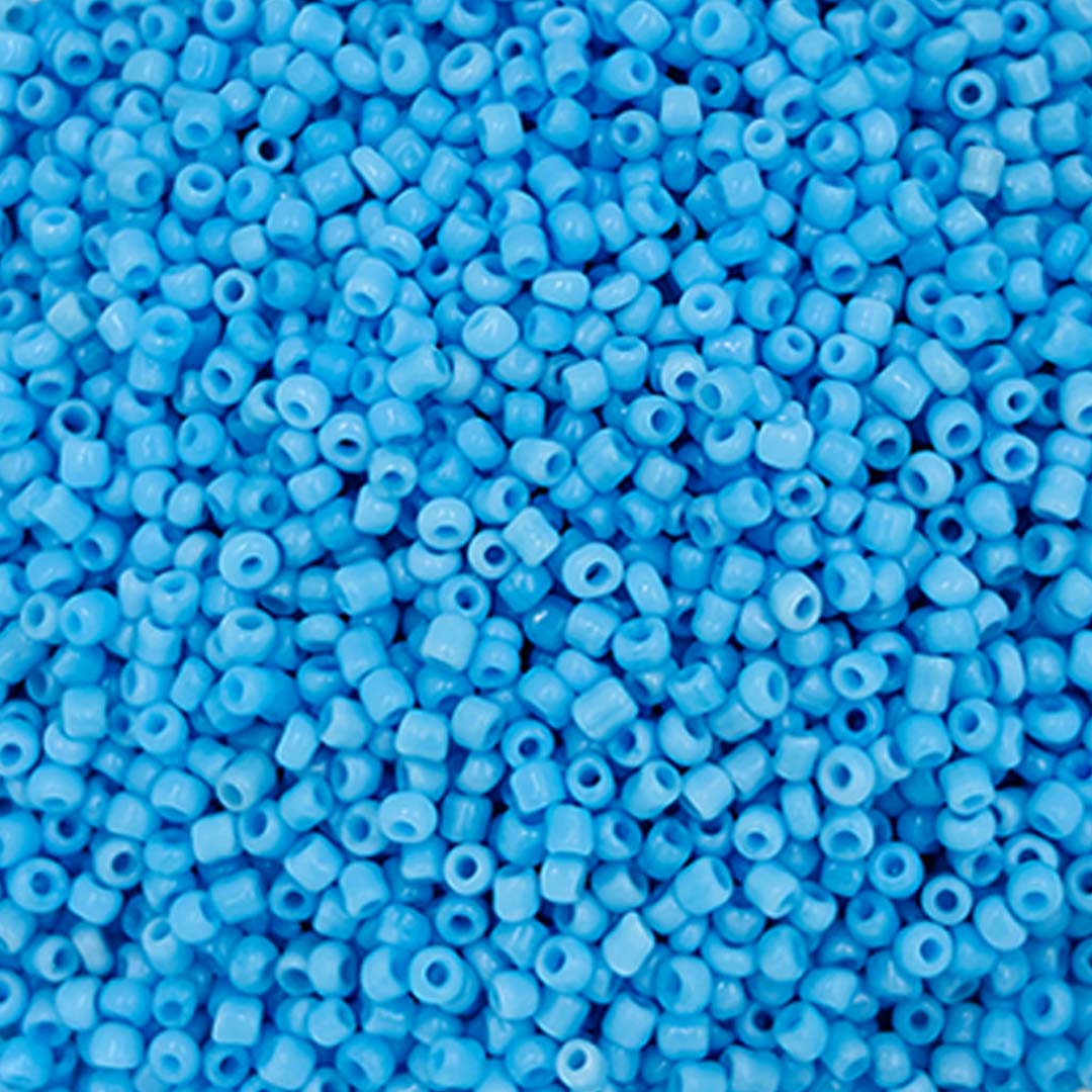 Sky Blue Round Rocaille Glass Seed Beads-6/0 (3.5 MM) - Image 3